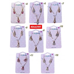 JUEGO DE COLLAR LABUBU #044319T PROMO